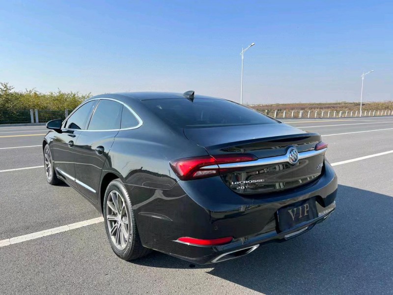 盐城19年别克君越8