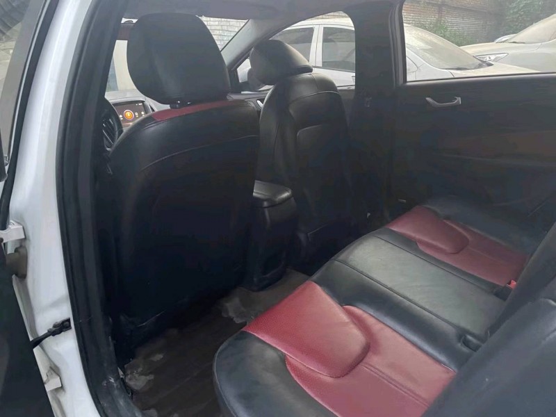 保定17年奇瑞艾瑞泽55