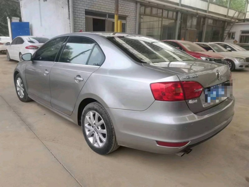 保定12年大众速腾7