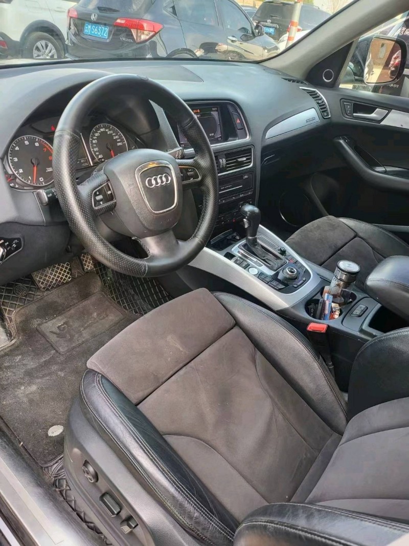 保定13年奥迪Q54