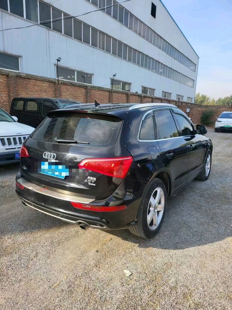 保定13年奥迪Q58