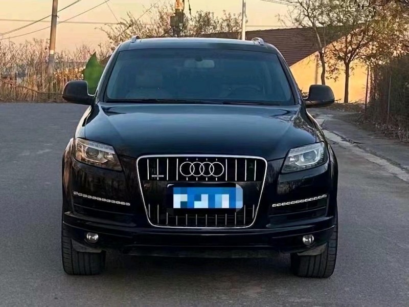 青岛11年奥迪Q71