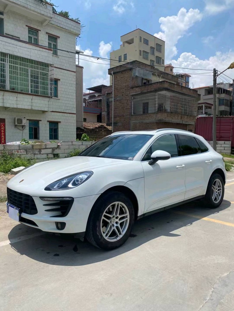 广州18年保时捷Macan3