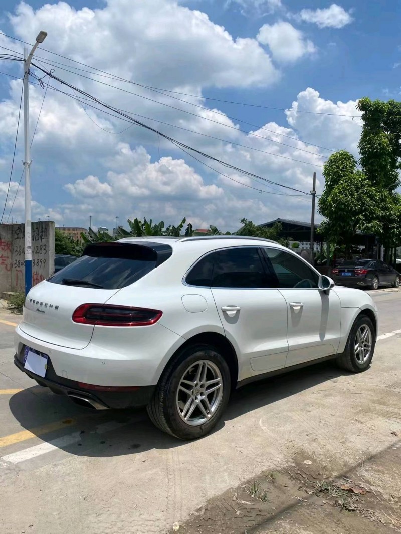 广州18年保时捷Macan5