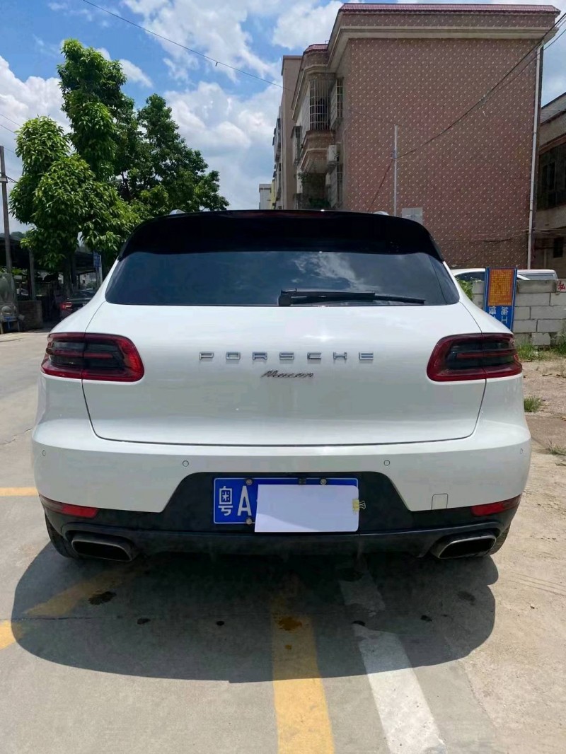 广州18年保时捷Macan9