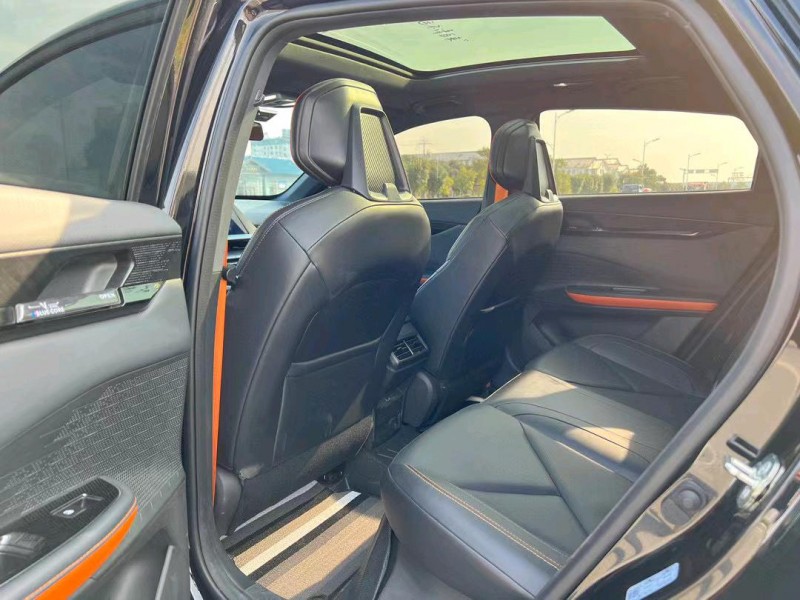 盐城23年长安汽车UNI-V4