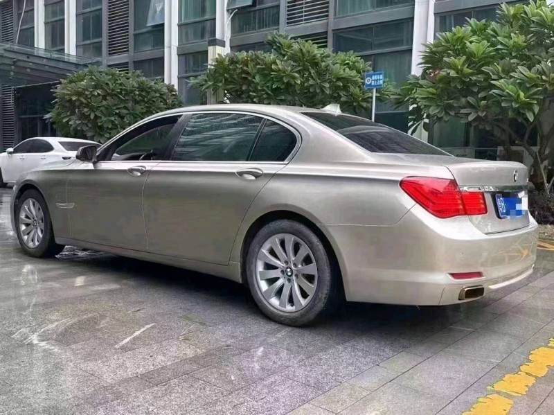 广州10年宝马7系7