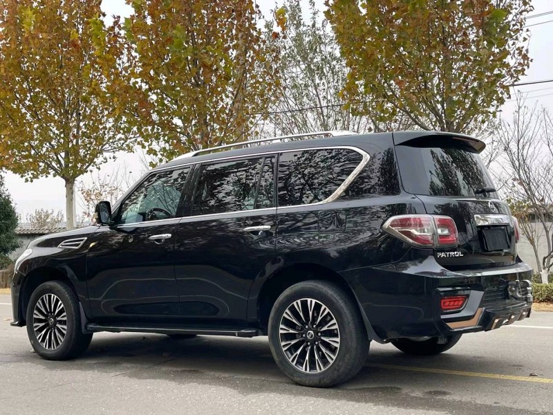 徐州19年日产途乐8