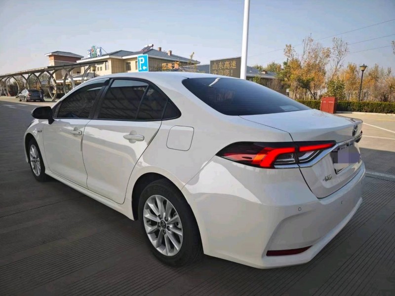 潍坊21年丰田卡罗拉8