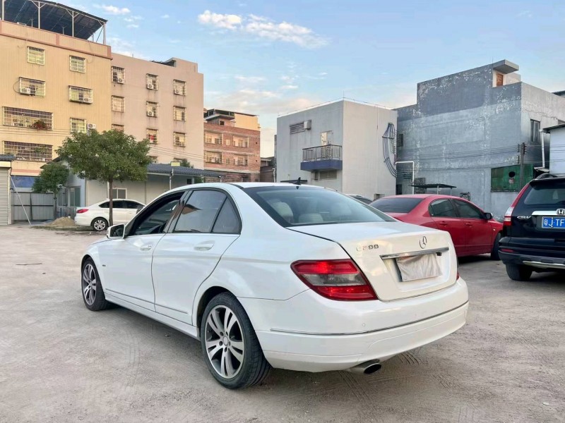 广州11年奔驰C5