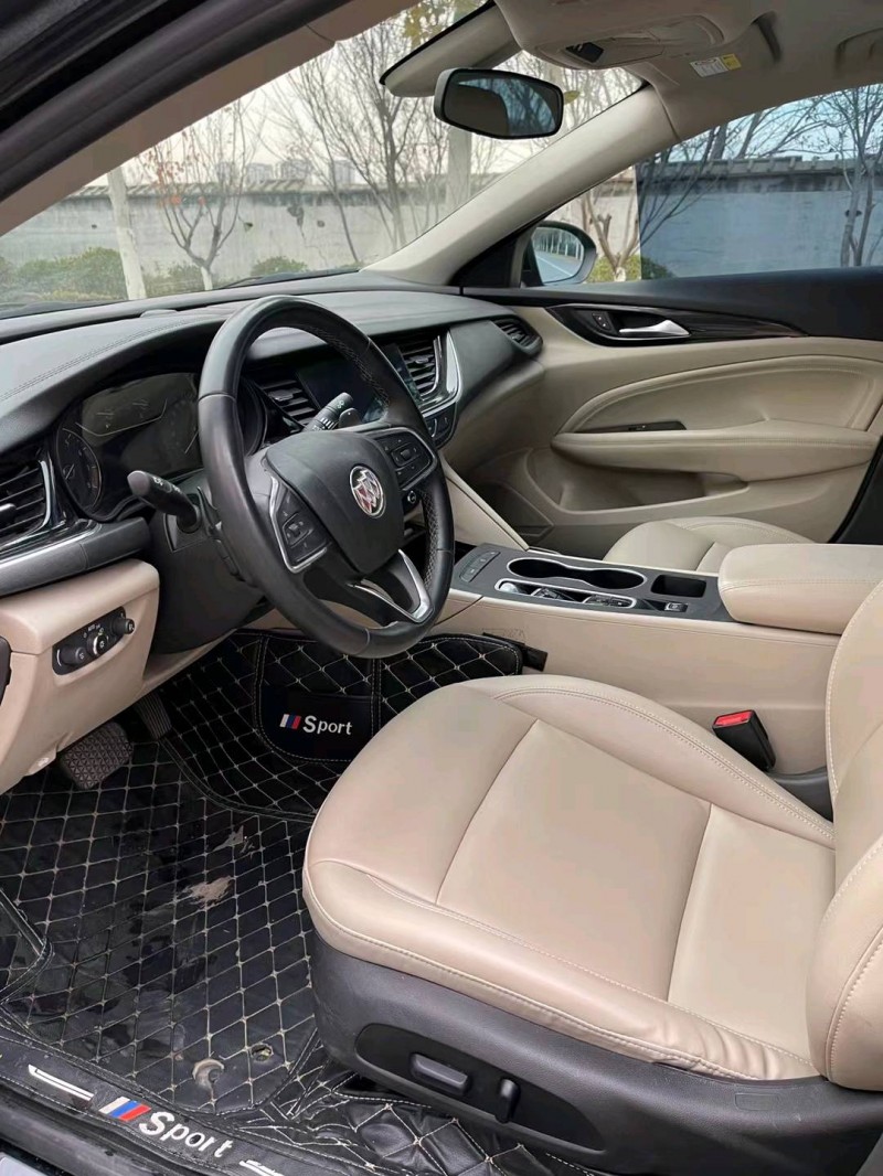 苏州21年别克君威6