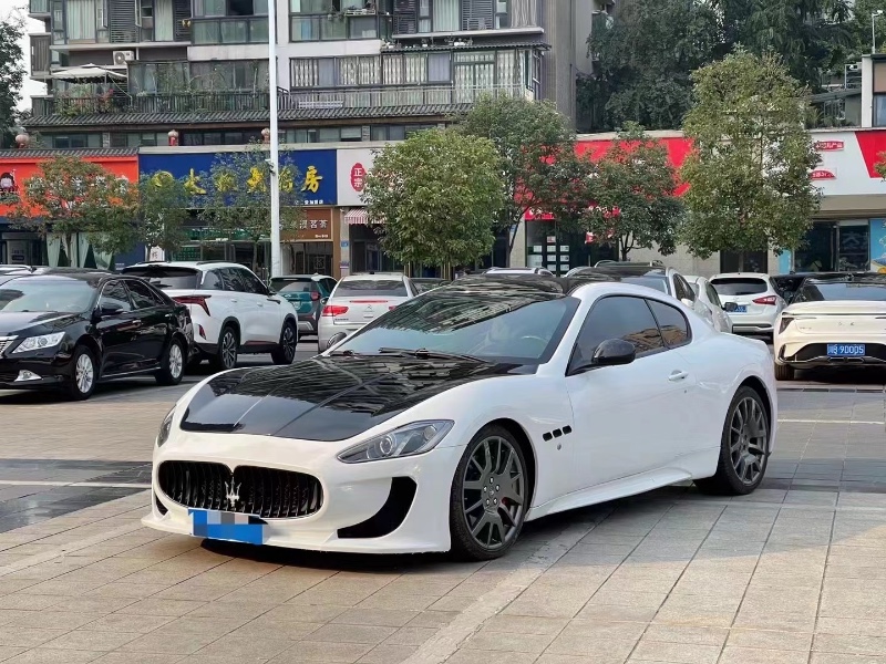 成都13年玛莎拉蒂GT1