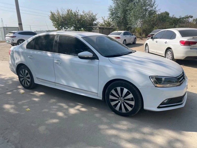 保定17年大众速腾2