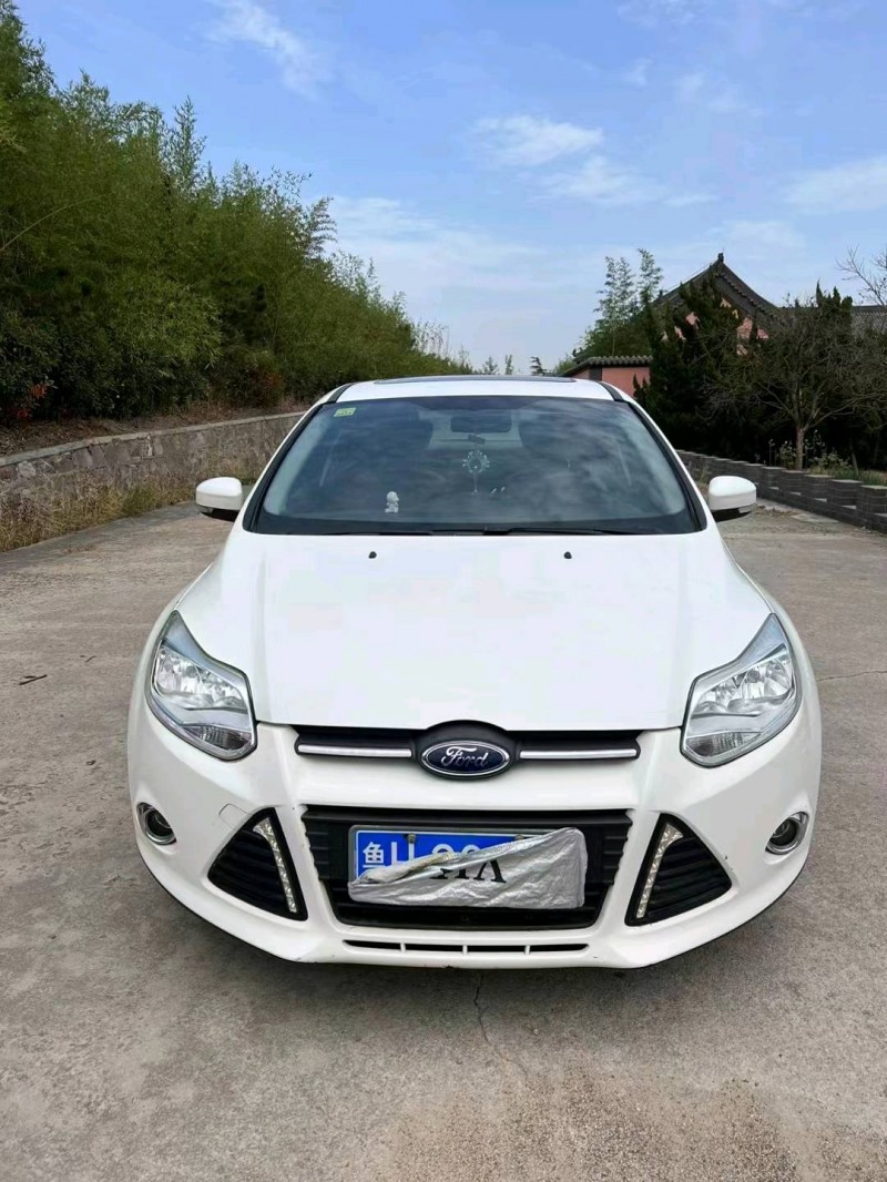 济南15年福特福克斯1