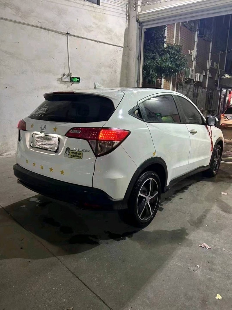 珠海22年本田缤智4
