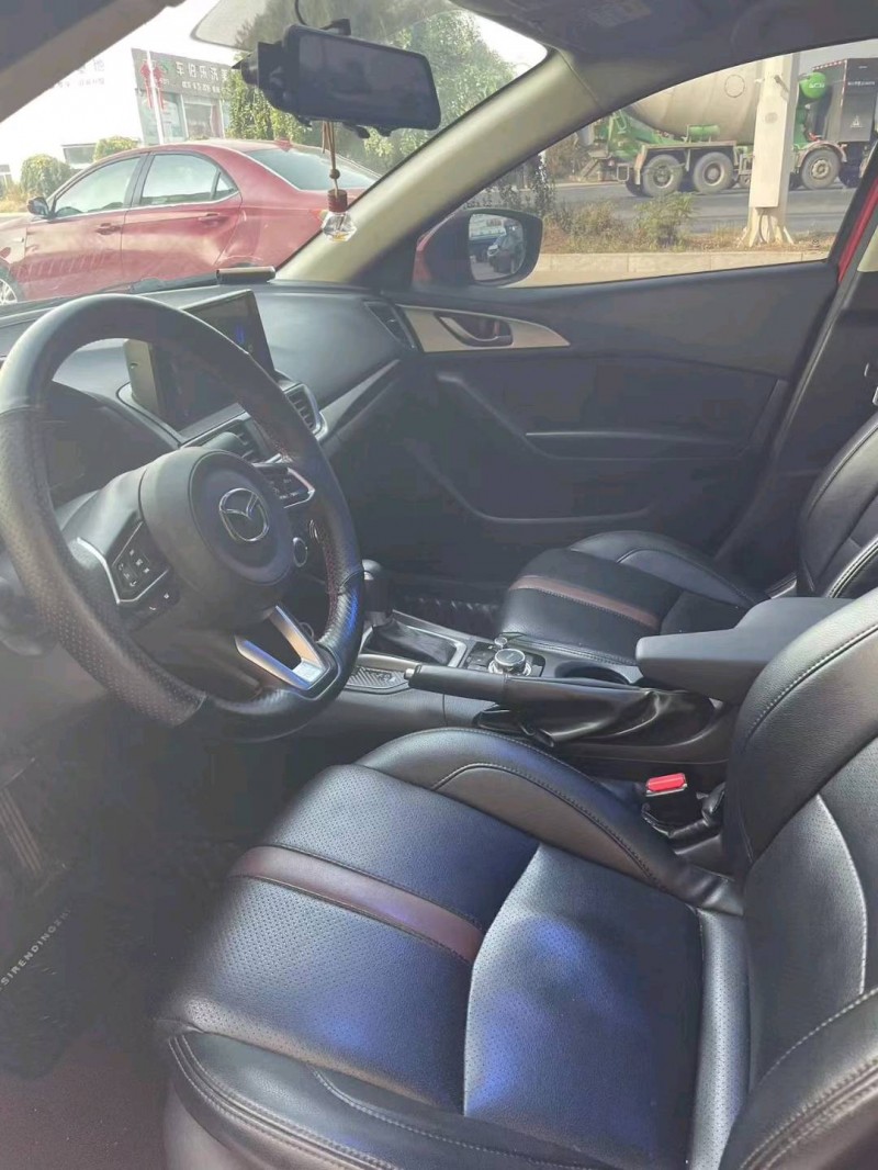 保定17年马自达昂克赛拉4