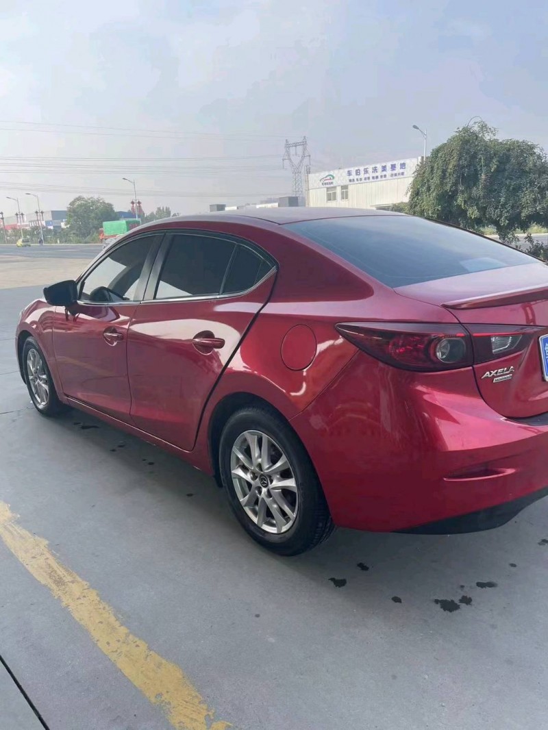 保定17年马自达昂克赛拉8
