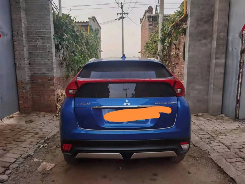 保定19年三菱奕歌2