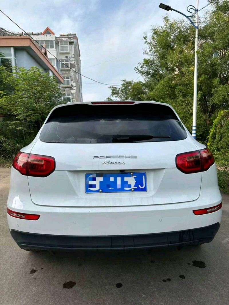 东营18年众泰SR93
