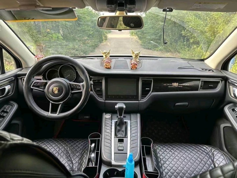 东营18年众泰SR94
