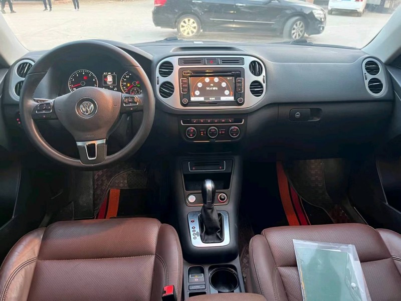 保定16年大众途观9