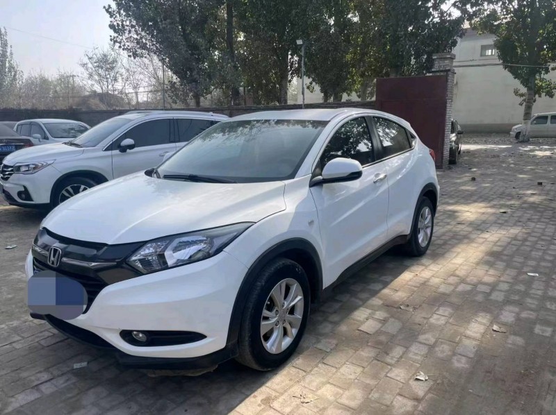 保定16年本田缤智7