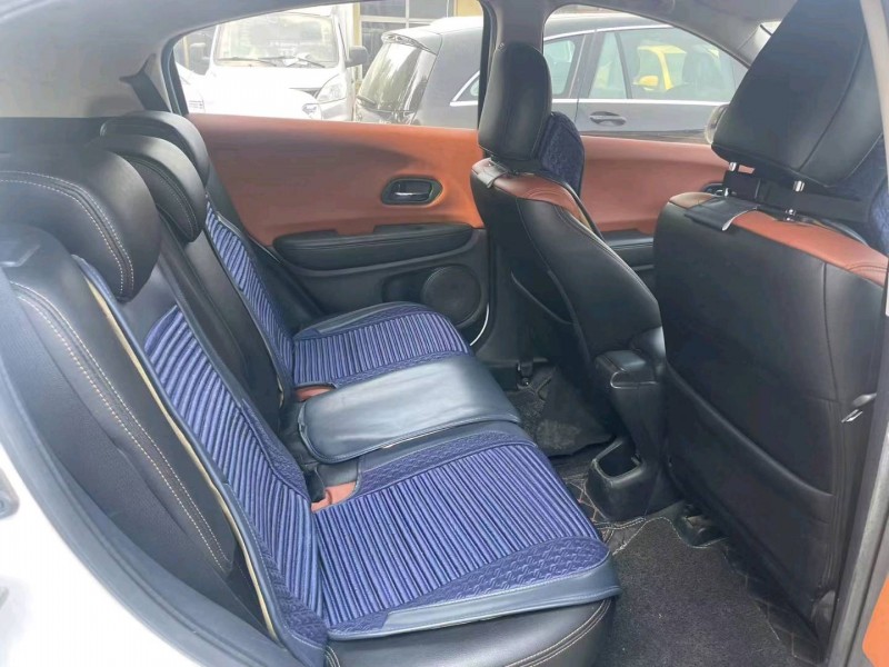 保定16年本田缤智9