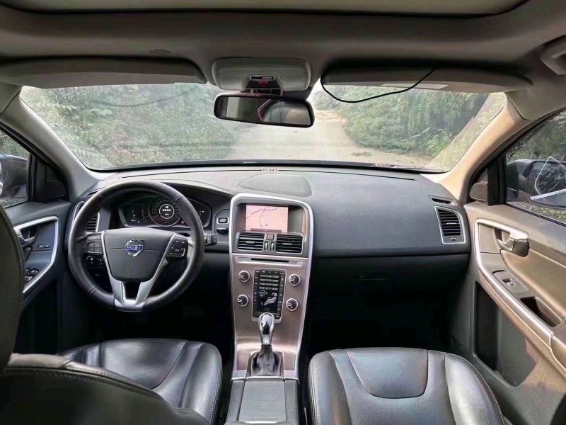 东营17年沃尔沃XC608