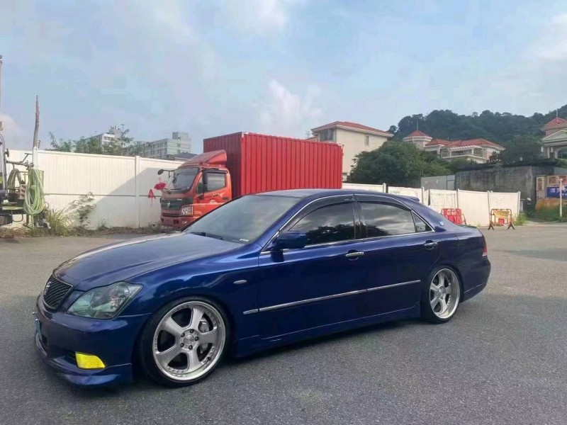 广州05年丰田皇冠2