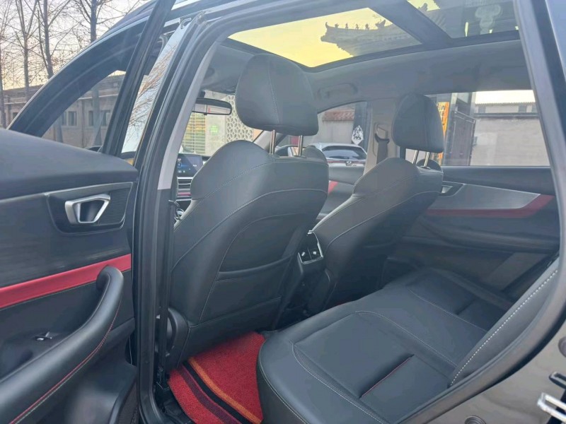 保定21年奇瑞瑞虎76