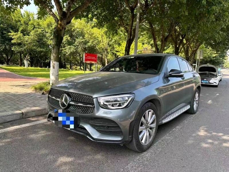 重庆20年奔驰GLC2