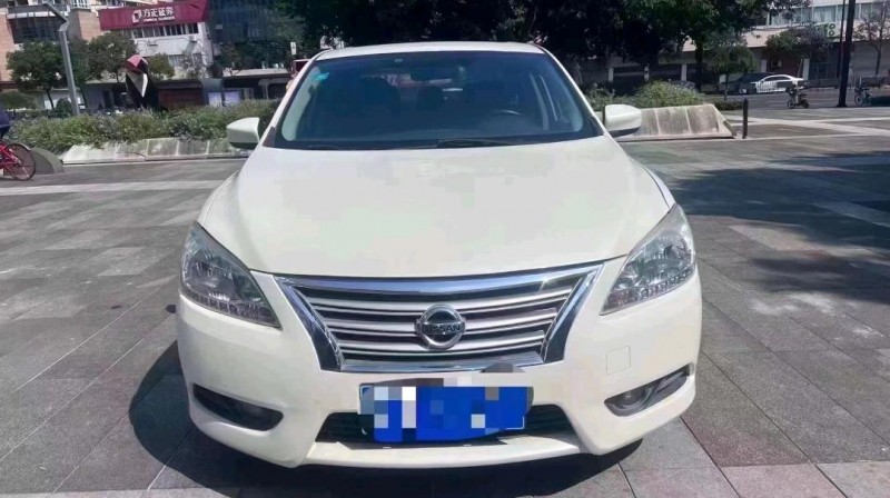 臺州15年日產軒逸1