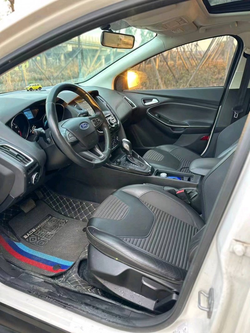 枣庄16年福特福克斯9