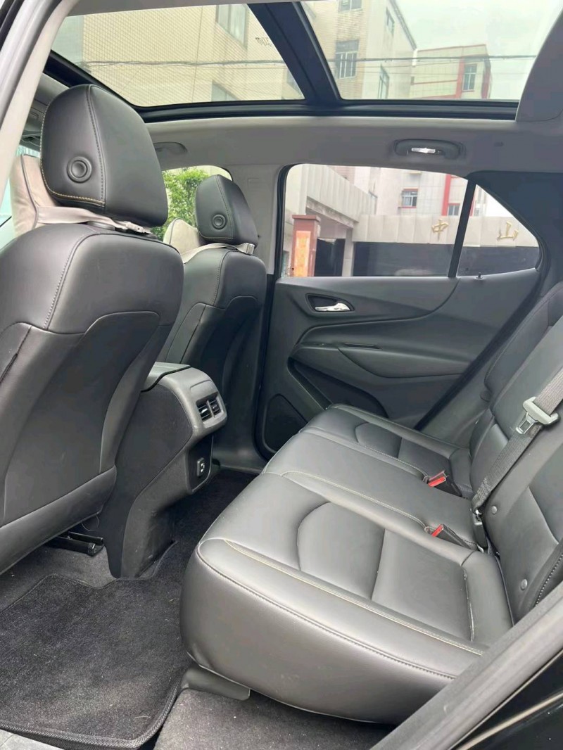 中山20年福特探界者6