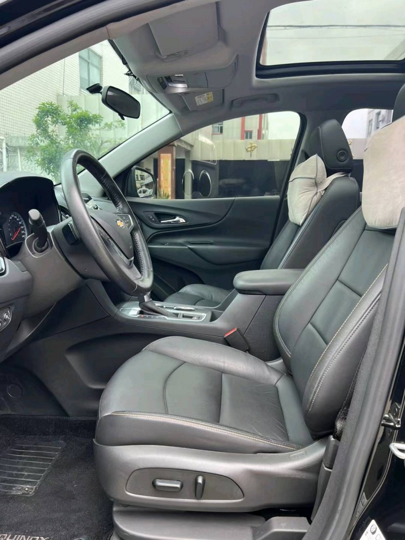 中山20年福特探界者8