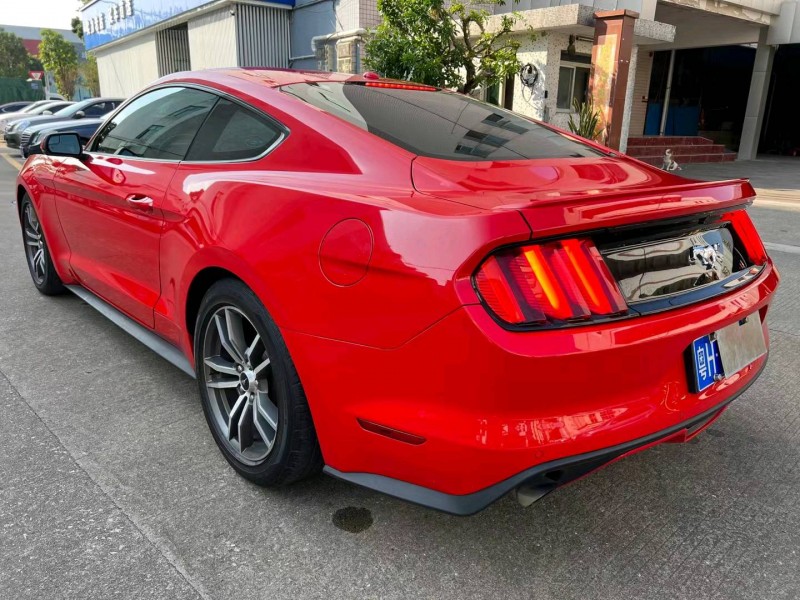 中山18年福特野马4