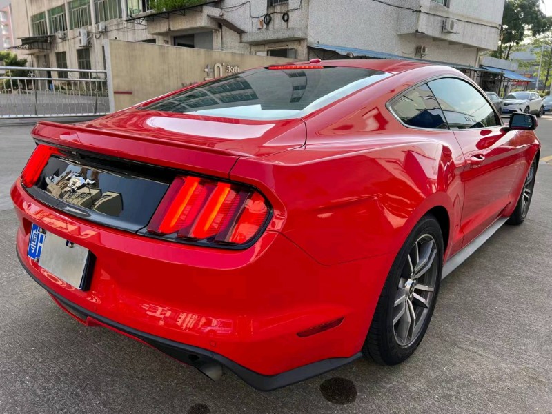 中山18年福特野马5