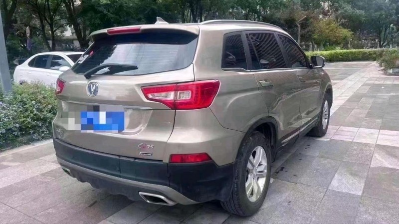 臺州16年長安汽車CS755
