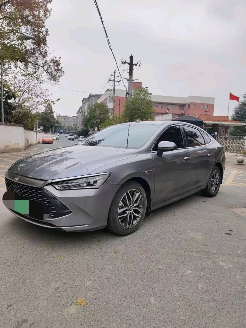 嘉兴22年比亚迪秦4