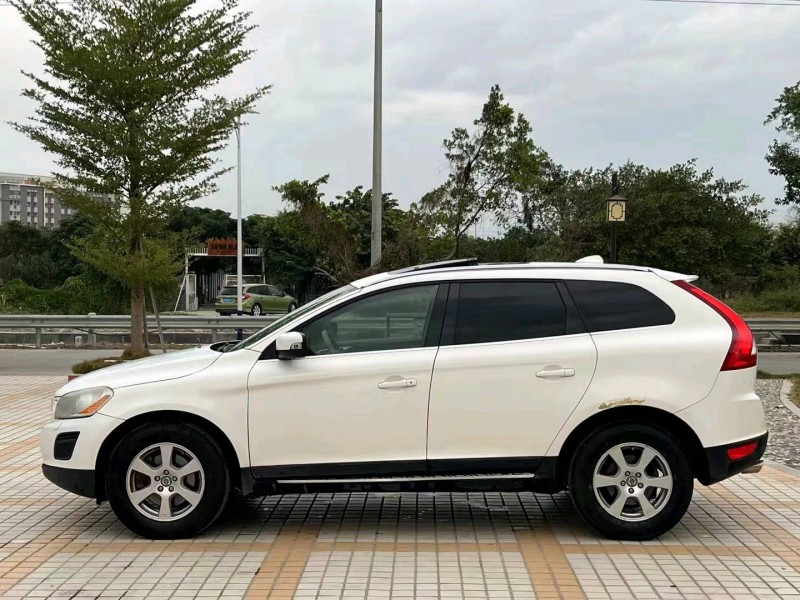 珠海11年沃尔沃XC603