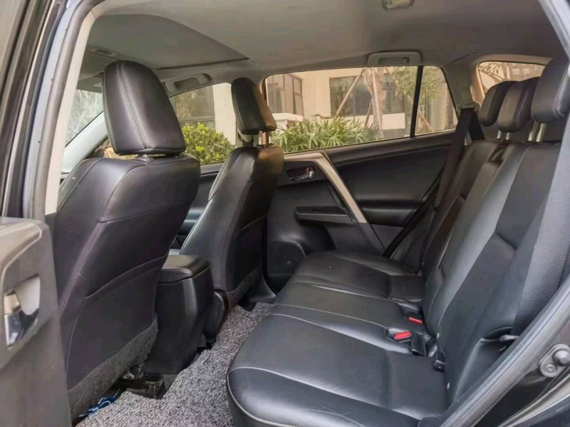 臺州14年豐田RAV4榮放5