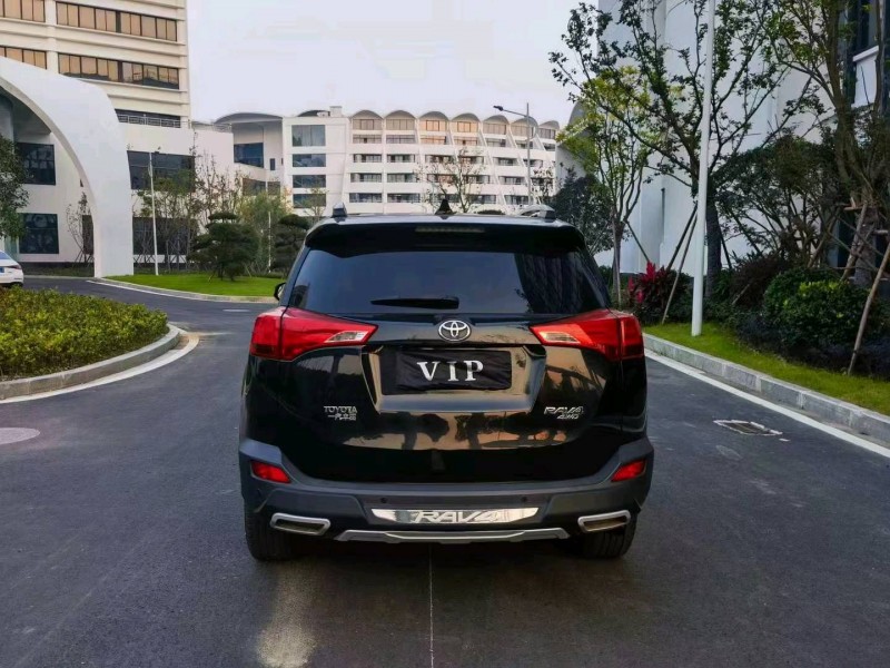 臺州14年豐田RAV4榮放9