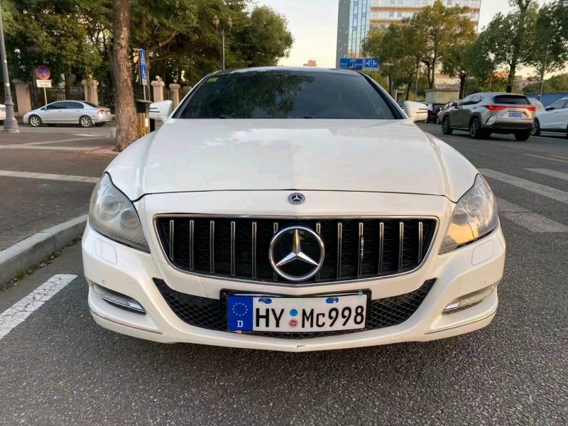 珠海13年奔驰CLS1