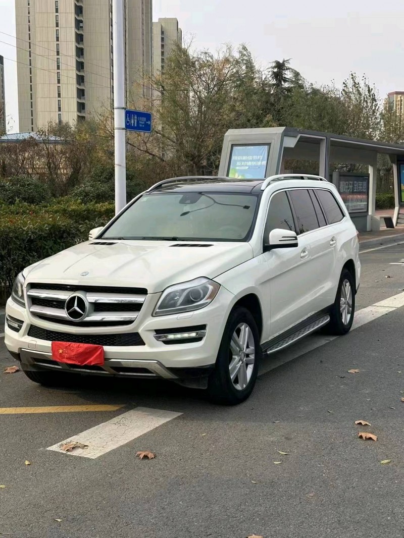 东营13年奔驰GL3