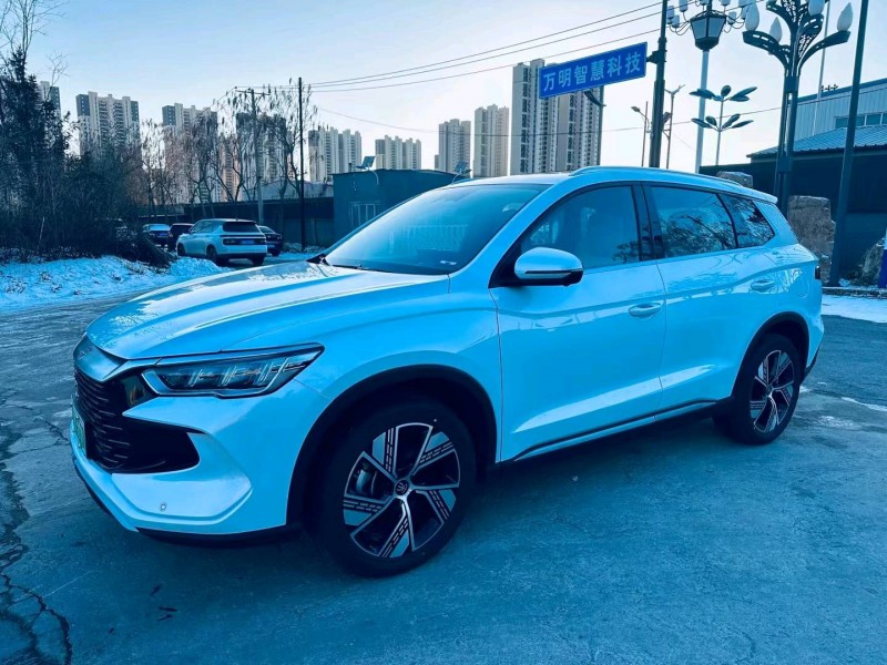 沈阳23年比亚迪宋2