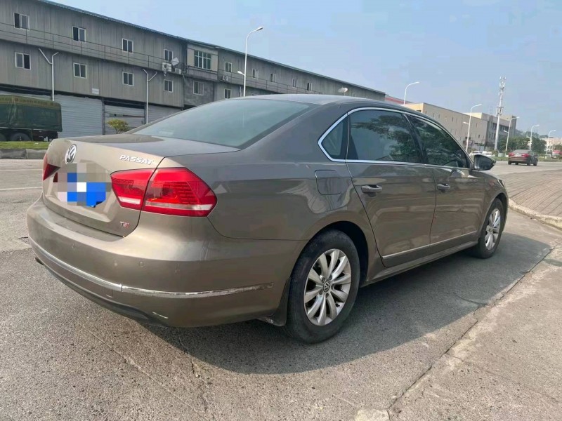 重庆12年大众帕萨特9