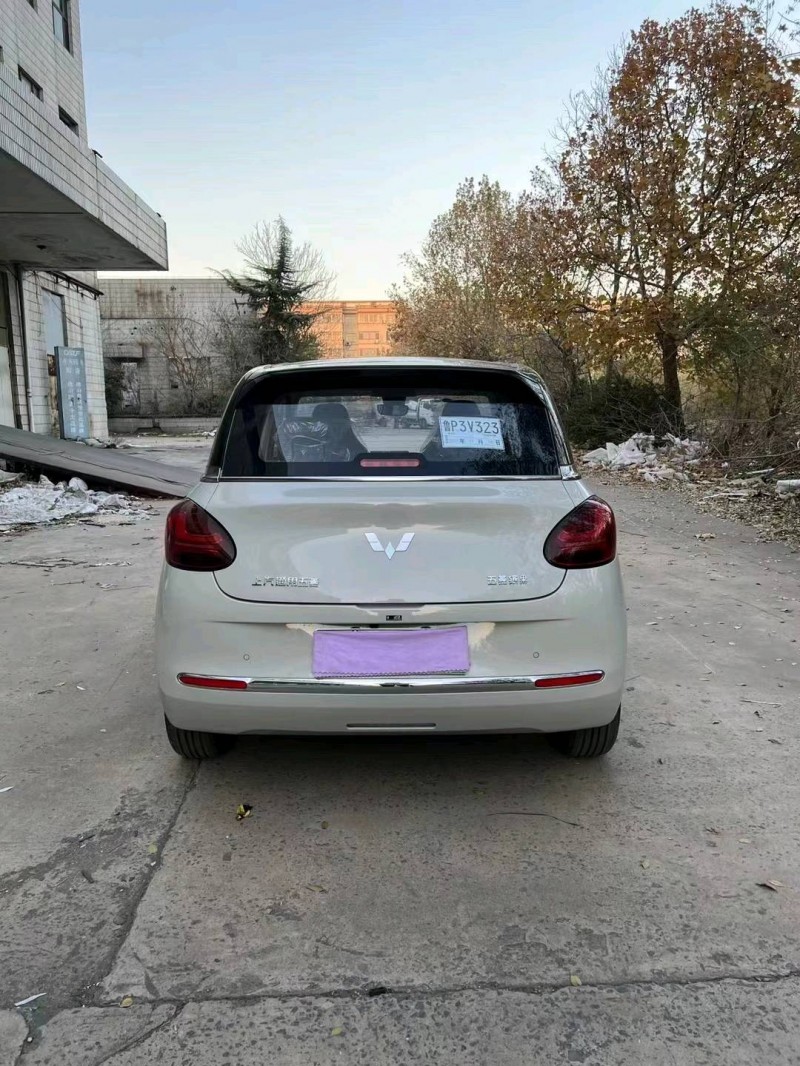 邢台23年五菱汽车缤果4