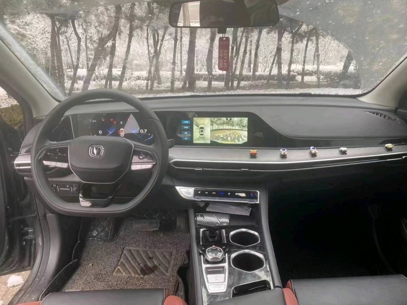 东营22年长安汽车逸动4