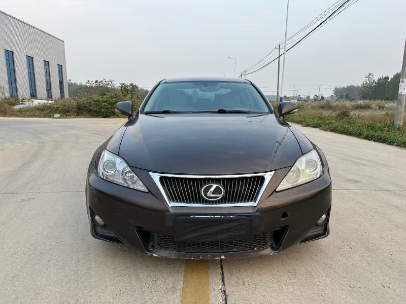 徐州13年雷克萨斯ES1