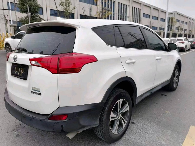 嘉兴15年丰田RAV46